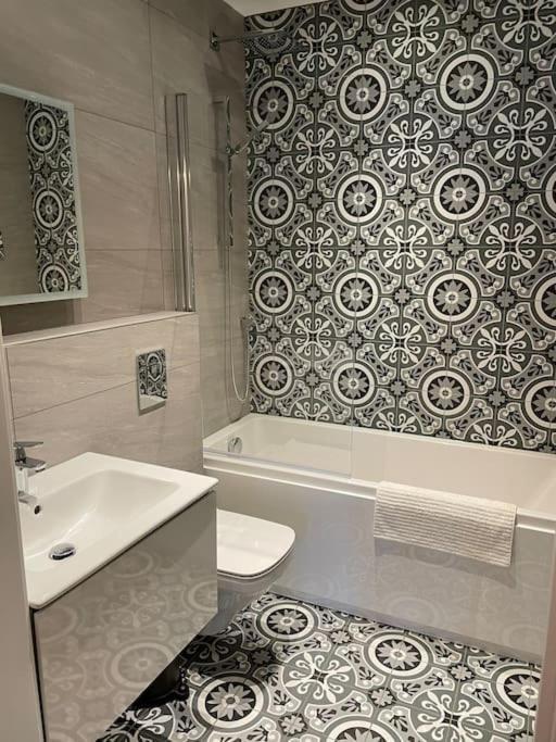 Boutique Luxury Apartment, High St, Henley-In-Arden Экстерьер фото