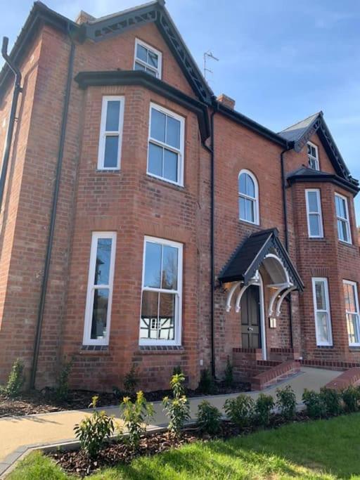 Boutique Luxury Apartment, High St, Henley-In-Arden Экстерьер фото